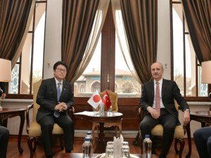 Bakan Kurtulmuş, Japon Bakan İle Bir Araya Geldi