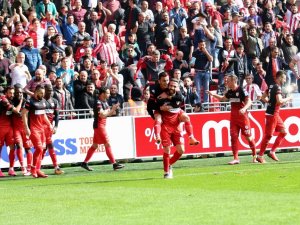 Samsunspor Tek Golle Kazandı