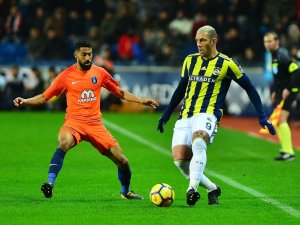 Fenerbahçe Lideri Devirdi