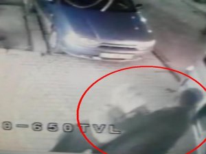 Ordu’da Yolda Yürüyen Genç Kızın Zorla Kaçırılması Kamerada