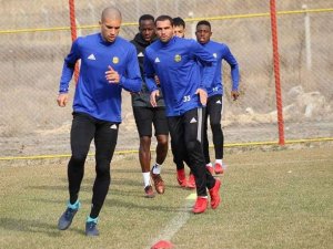 Evkur Yeni Malatyaspor’da Brezilyalılara Forma Şansı Doğdu