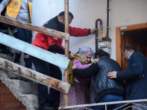 Gümüşhane’de Çatı Yangını