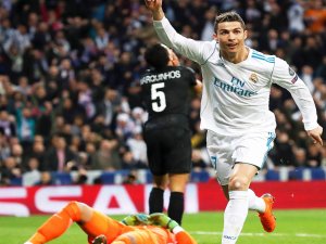 Cristiano Ronaldo Rekorlara Doymuyor