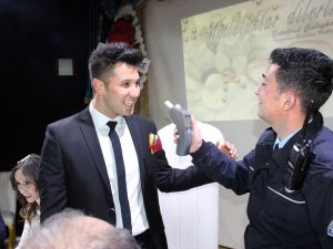 Damada Nikah Masasında Alkol Muayenesi