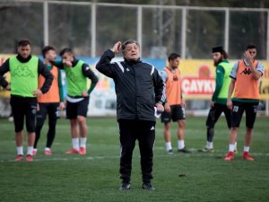 Yılmaz Vural: “Potanın Gerisinde Kalmak Bizi Ürkütmüyor”