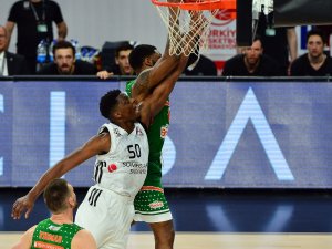Beşiktaş Yarı Finalde