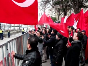 Gerçekleri Terör Örgütü Yandaşlarının Yüzlerine Haykırdılar !
