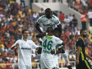 Timsah Kötü Seriyi Bozmak İstiyor