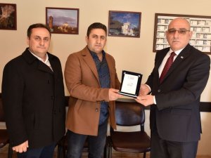 Ortahisar’da Ayın Şoförü Ödülünü Aldı