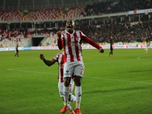 Robinho: Attığım Gollerle Özgüvenim Geldi