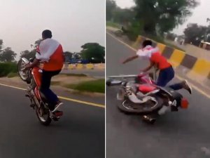 Trafikteki Tehlikeli Şov Kötü Bitti