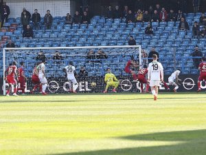 Akhisar’dan Deplasmanda Gol Şov