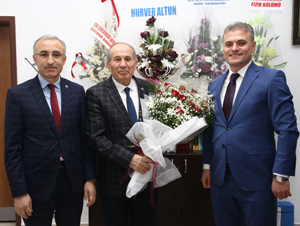 RTEÜ Fen Edebiyat Fakültesinde Devir Teslim Töreni