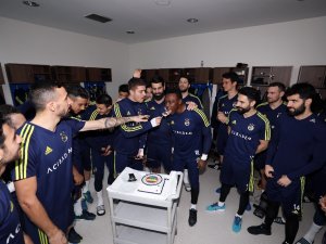 Arkadaşları Kameni Ve Neustadter’i Unutmadı