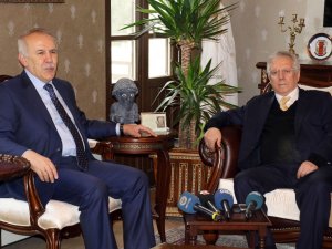 Aziz Yıldırım’dan Hatay Valisi Erdal Ata’ya Ziyaret