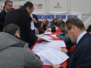 Mehmetçiğe "Kan Bağışı" İle Destek