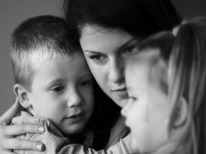 Çocukluk Dönemi Cinsel İstismarına Dikkat