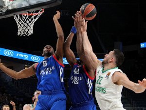 Anadolu Efes, Zalgiris Kaunas’a Yenildi