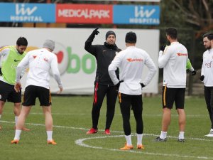 Galatasaray Akhisarspor Mesaisine Başladı