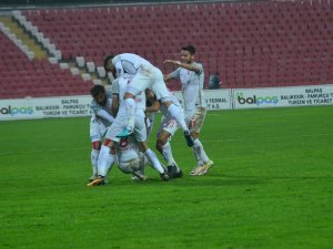 Balıkesirspor Evinde Kazandı