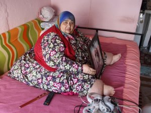 260 Kilo Ve Yatağa Mahkum