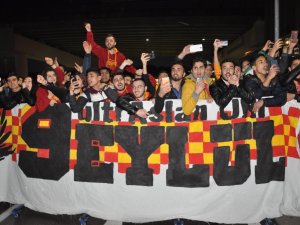 Galatasaray İzmir’e Geldi