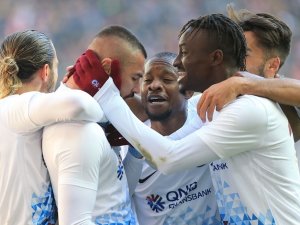Trabzonspor Beşiktaş’a Kilitlendi