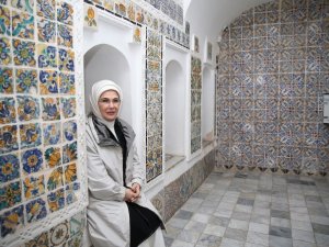 Emine Erdoğan, Bardo Müzesini Ziyaret Etti