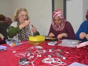 65 Yaşında Kazaziye Öğrenmeye Başladı