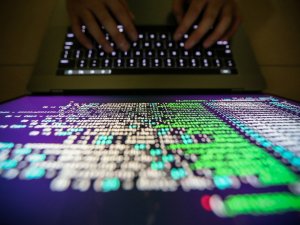Rus Hackerlardan Almanya’ya Siper Saldırı