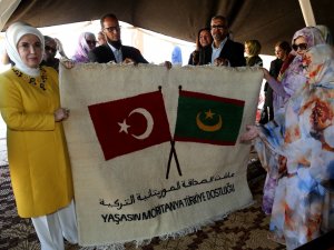 Emine Erdoğan’dan Moritanya Maarif Vakfı Okuluna Ziyaret