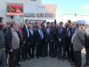 Hopa’da Uyuşturucu Ve Madde Bağımlılığına Dikkat Çekmek İçin Sokak Tiyatrosu Ve Panel Düzenlendi