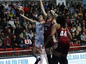 Mersin Büyükşehir Belediyespor, Yarı Finali Zora Soktu