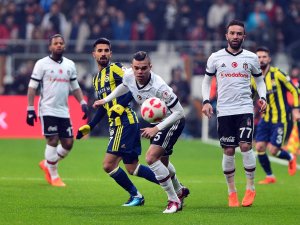 İlk Yarı Fenerbahçe’nin Üstünlüğüyle Bitti