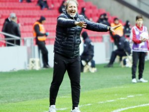 Teknik Direktör Taner Taşkın İstifa Etti