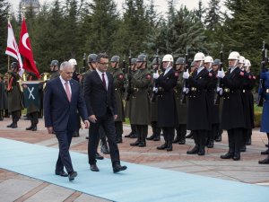 Yıldırım, Kktc Başbakanı Erhürman’ı Resmi Törenle Karşıladı