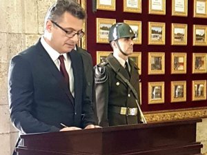 Kktc Başbakanı Erhürman Anıtkabir’de