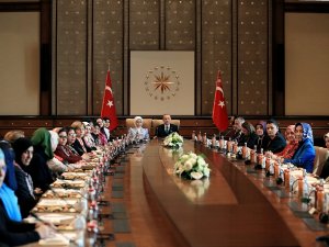 Erdoğan, ’’Vicdan Konvoyu’’ Temsilcilerini Kabul Etti