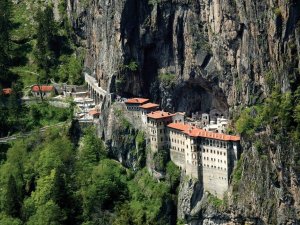 Trabzon’u 8 Yılda Yaklaşık 12 Milyon Turist Ziyaret Etti