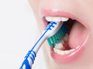 Diş Fırçaları Hangi Sıklıkta Yenilenmeli ?