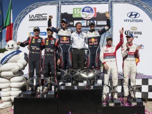 Meksika Rallisi’nde Zafer Ogier’nin