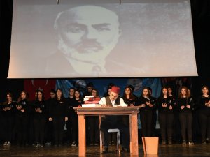Trabzon’da İstiklal Marşı’nın Kabulü Ve Mehmet Akif Ersoy’u Anma Günü Etkinliği Düzenlendi