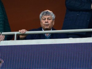 Yıldızlar Maçı Tribünden Takip Etti