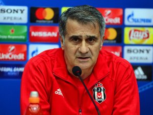 “Asıl Ben Bu Taraftarla Gurur Duyuyorum”