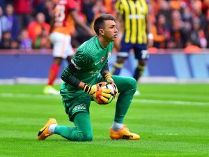 Galatasaray’da Fenerbahçe Maçlarının En Deneyimlisi Muslera