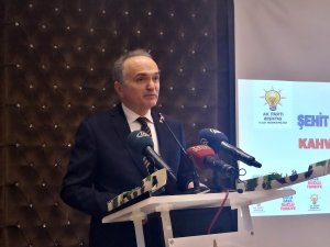 Bakan Özlü Sanayi Üretim Endeksini Değerlendirdi