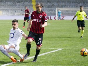 Gençler 1 Puanı 90+3’te Kurtardı