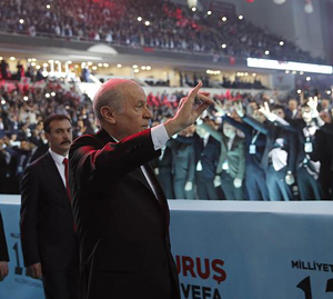 Bahçeli, MHP Genel Başkanlığına yeniden seçildi