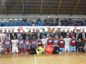 Trabzonspor’un Efsaneleri Karşı Karşıya Geldi