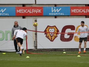 Galatasaray Eksik Başladı